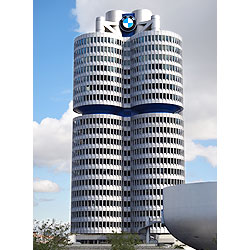 BMW本社（フォーシリンダービル）
