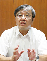 業務部システム課長 泉田 康志 様