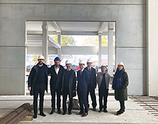GPAINNOVA社の新オフィス建設現場にて CSO Jaume Miras氏（左） CEO Pau Sarsanedas氏（左から2人目）